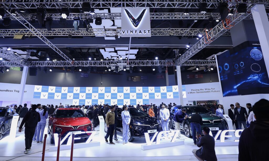 VinFast mall showcase